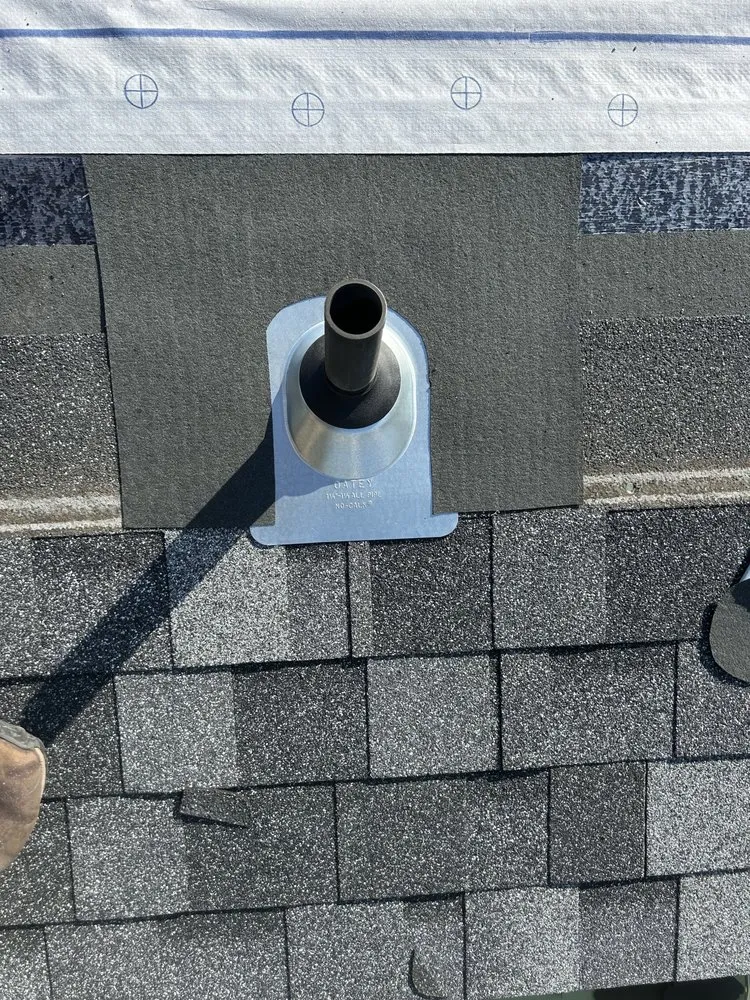 Slide of Noresta Roofing