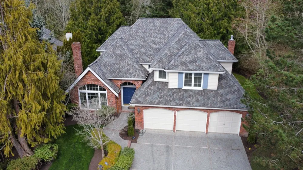 Slide of North Creek Roofing