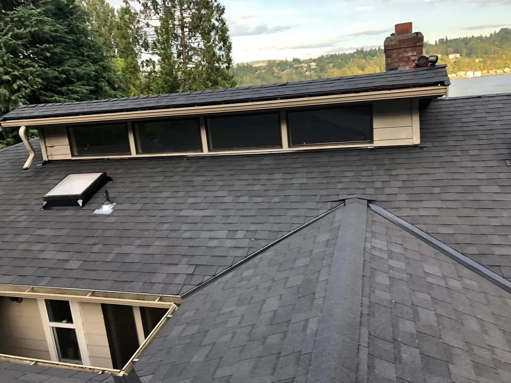 Slide of North Roofing OG