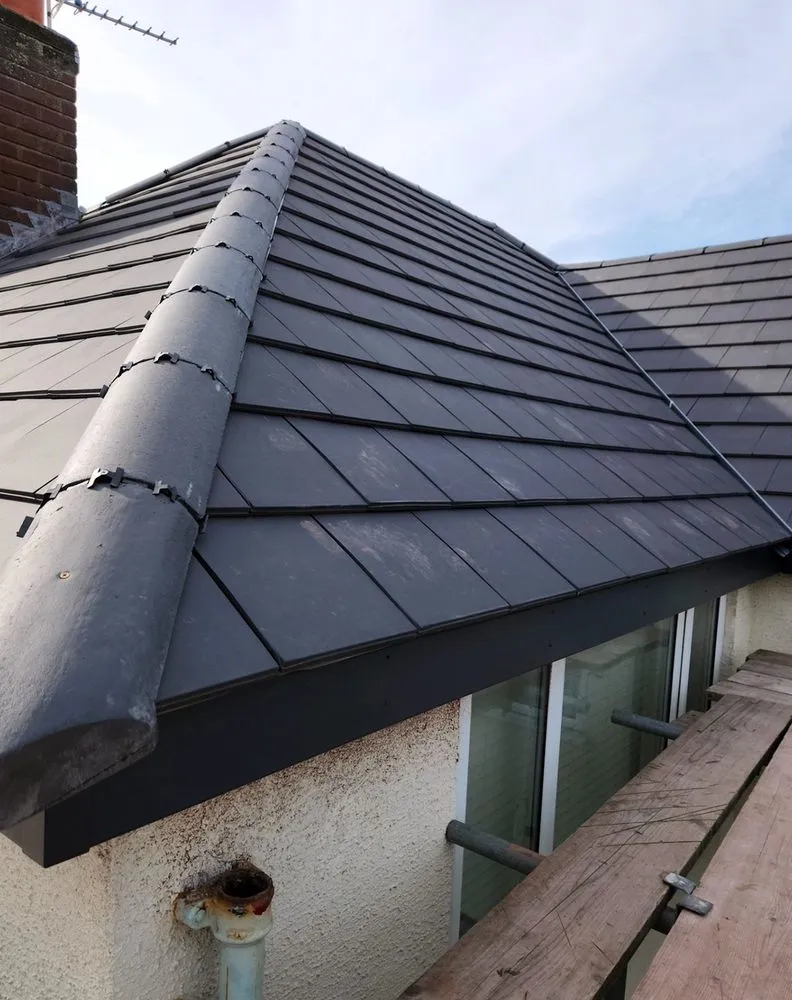 Slide of North Shattuck Roofing