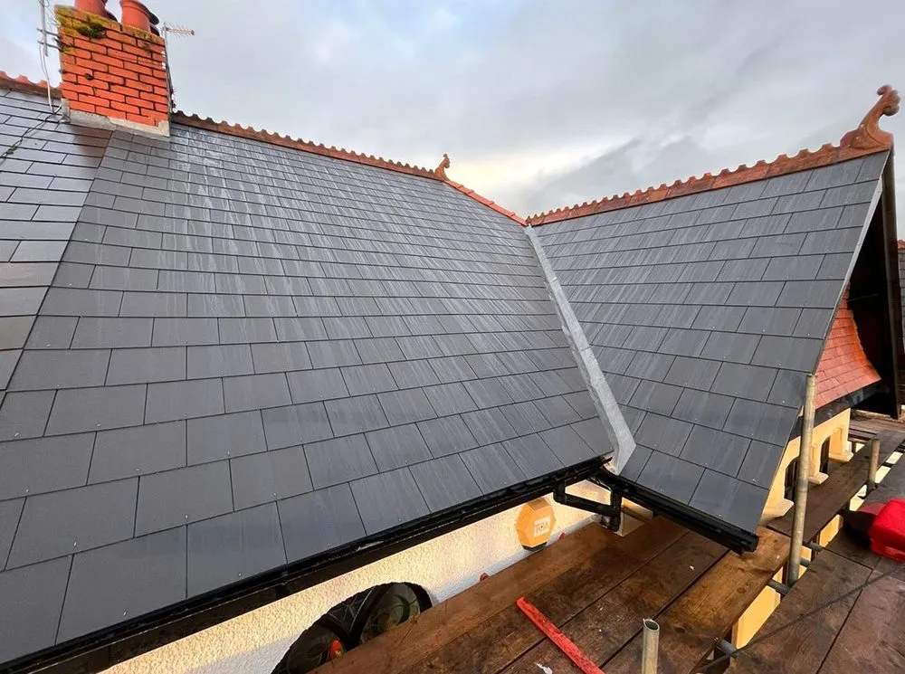 Slide of North Shattuck Roofing