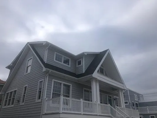 North Star Roof Services Logo