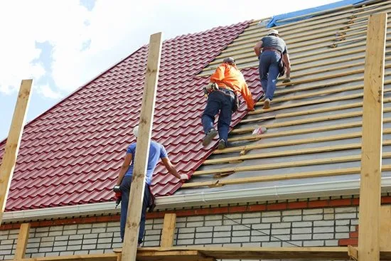 Local roof leak repair experts serving Roann, IN - Northern Lakes Roofing