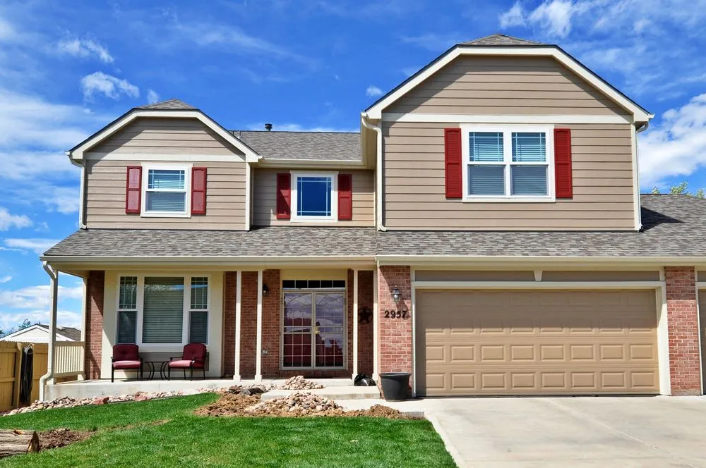Licensed roof repair experts serving Ft. Lupton, CO - Northern Lights Exteriors