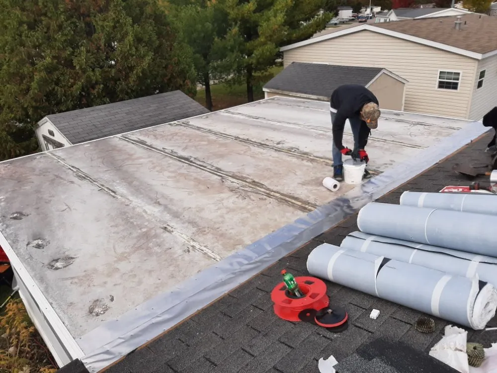 Licensed shingle roofing service for fast service in Mesick, MI by Northern Michigan Roofing Connection