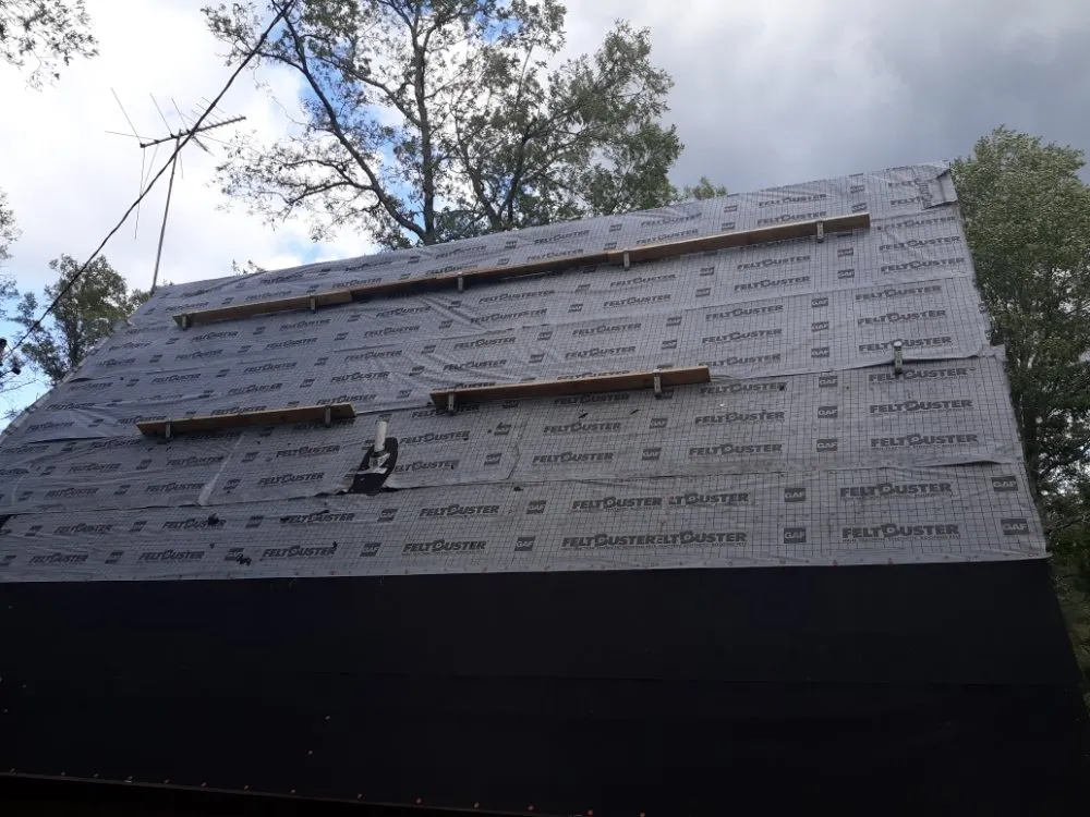 Emergency residential roofing service with free inspection across Mesick, MI - Northern Michigan Roofing Connection