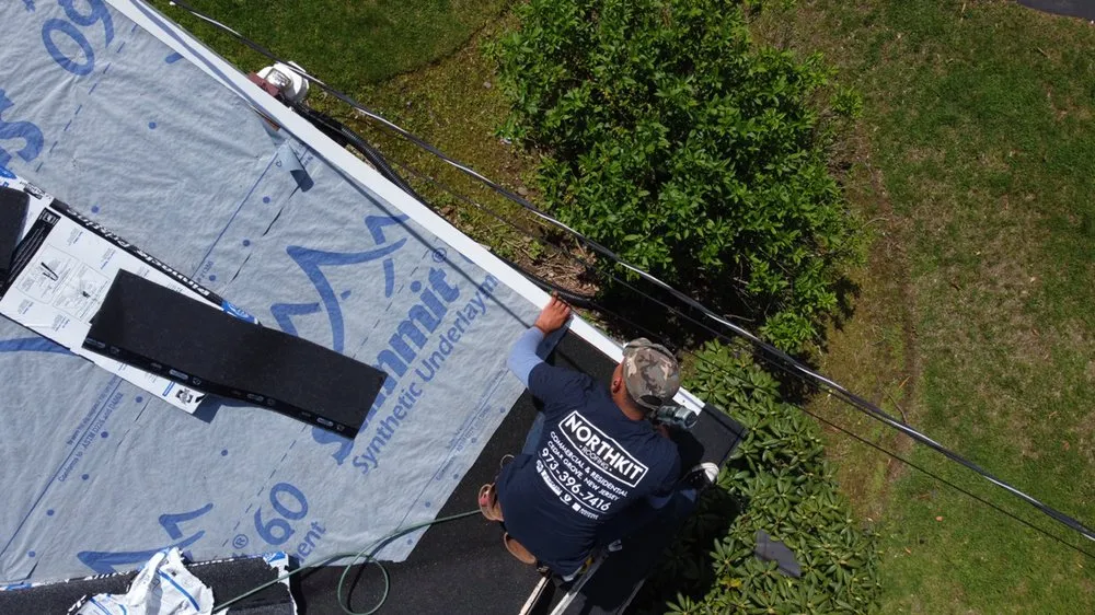 Slide of Northkit Roofing