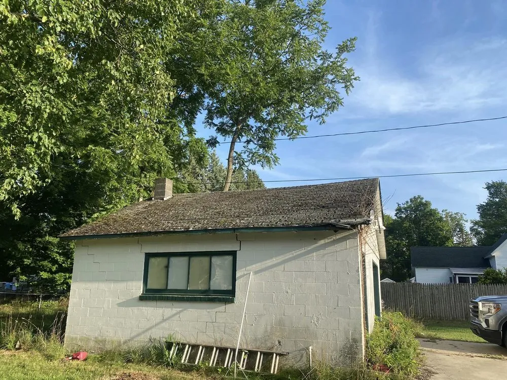 Slide of Northshore Roofing