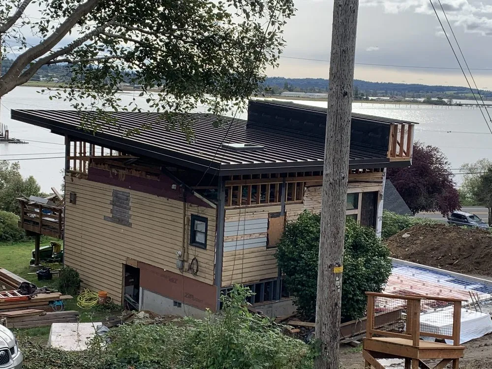 Slide of Northstar Restorations