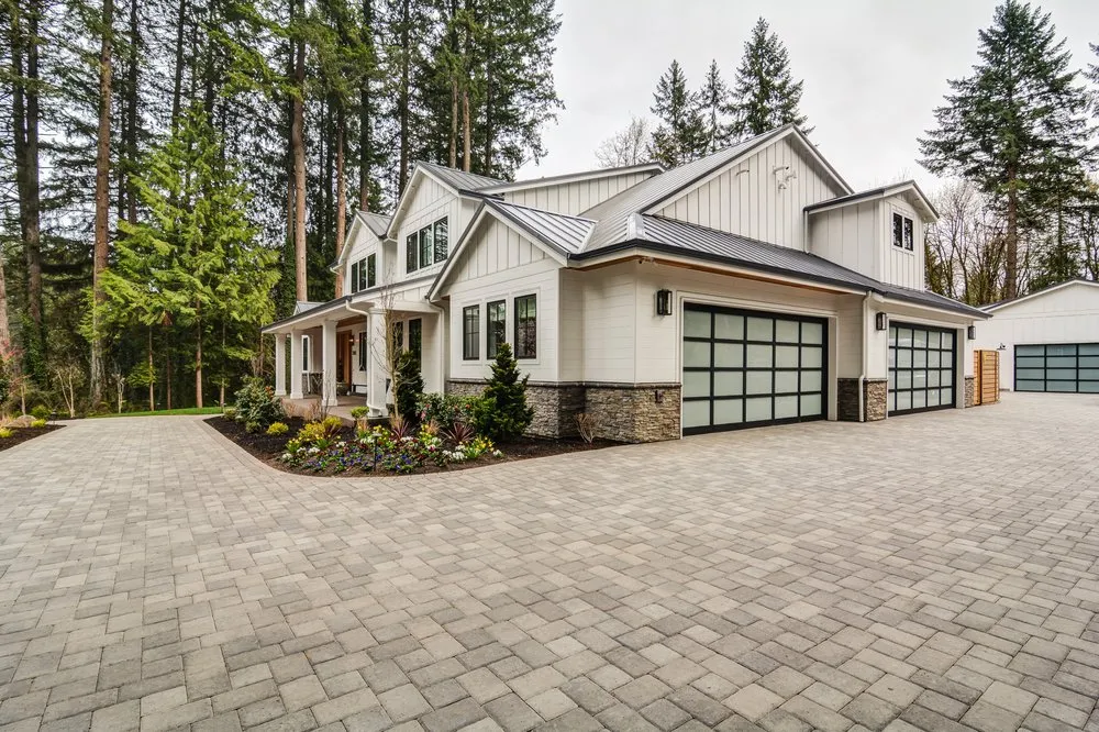 Slide of Northstar Restorations