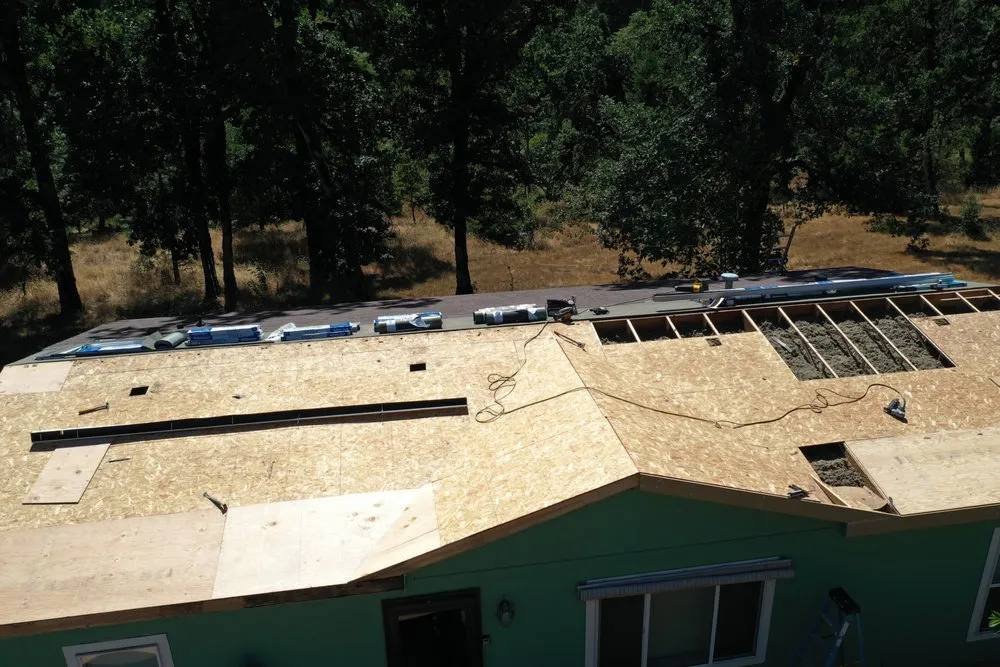 Slide of Northwest Roof Tech