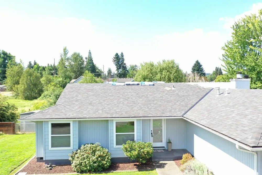 Slide of Northwest Roof Tech