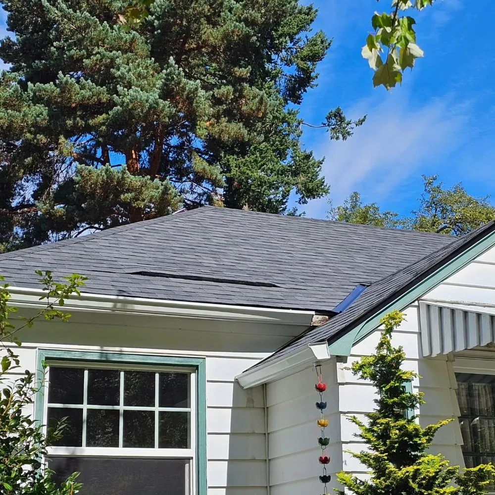 Slide of Northwest Roof Tech