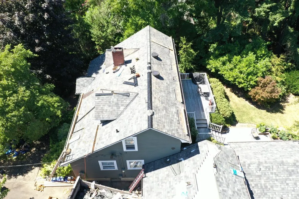 Slide of Northwest Roof Tech