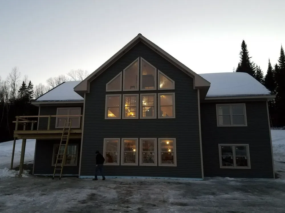 Professional roof replacement experts serving New Canada, ME - Northwoods Construction