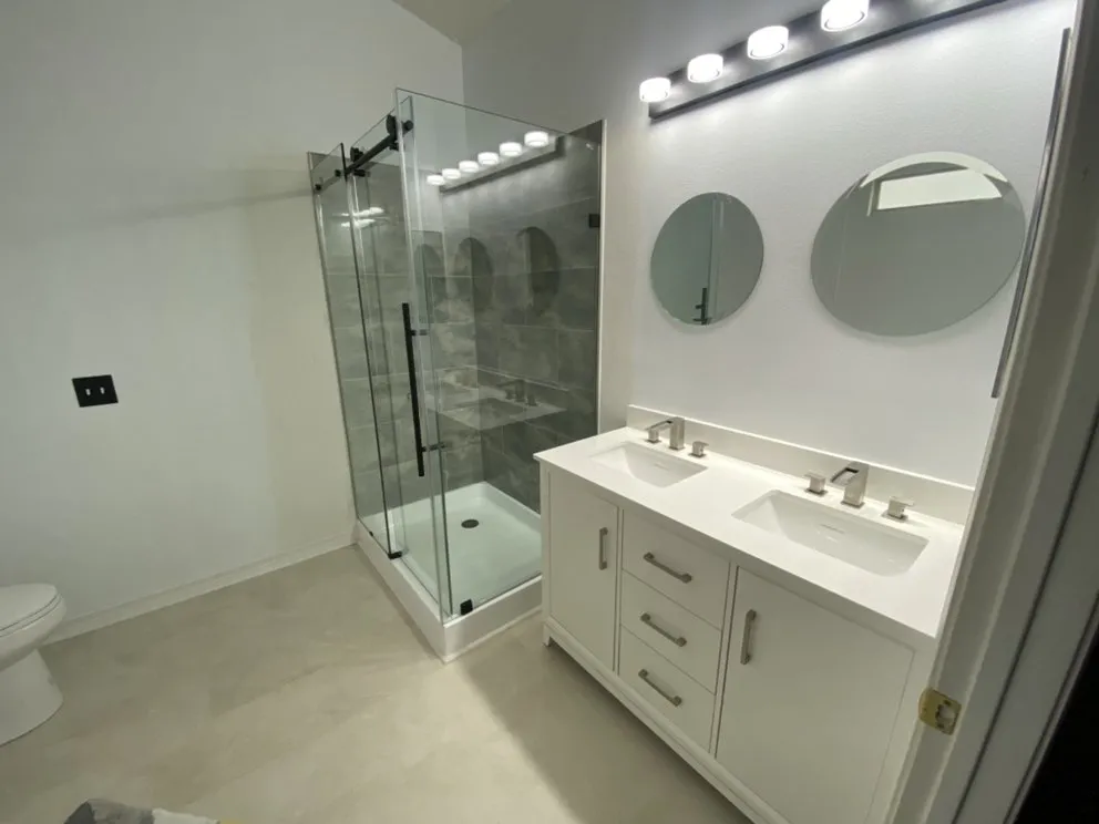 Slide of Nova contractors