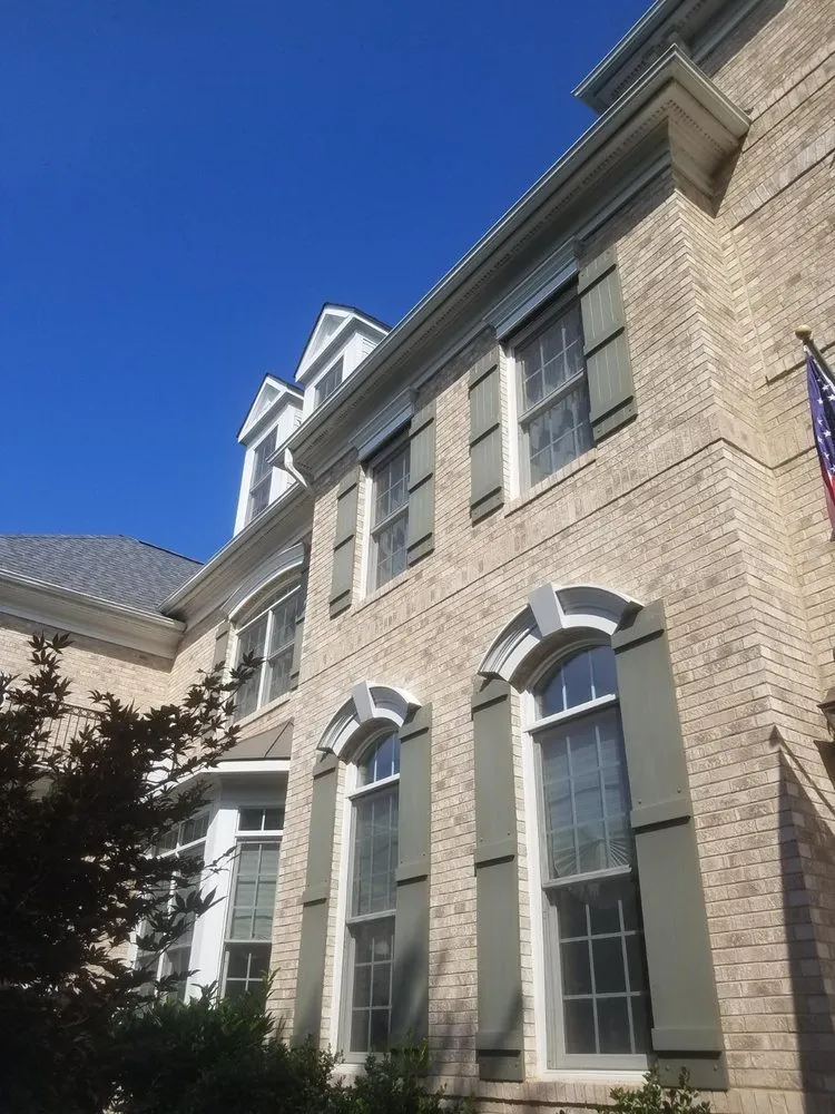 Emergency residential roofing service experts serving Royal, VA - Nova Home Contractors