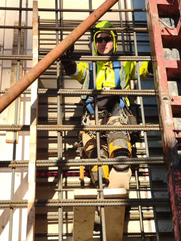 Slide of Nova Valley Construction