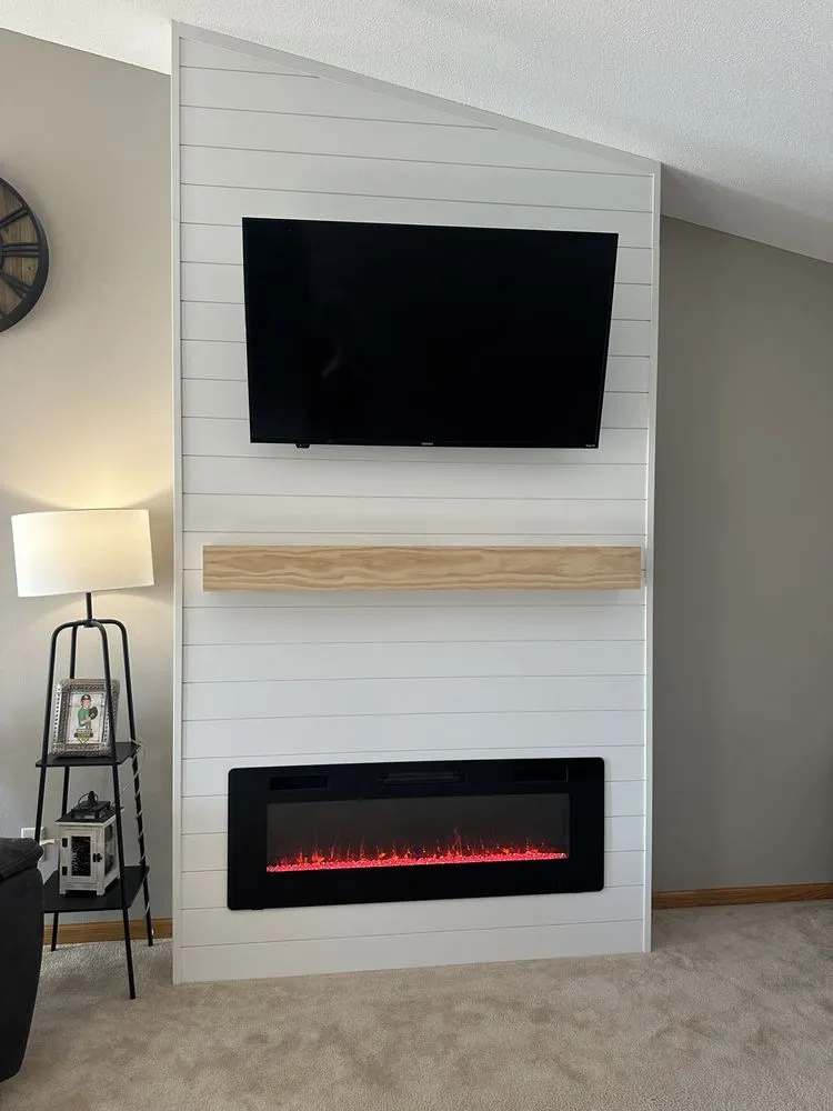 Slide of Novaks construction and Handyman Services