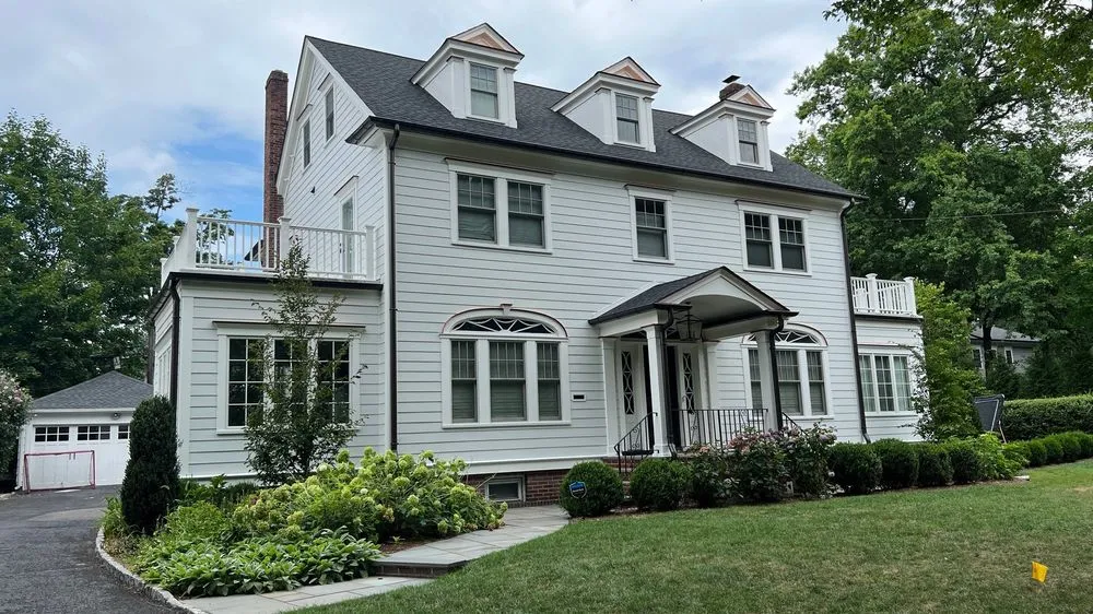 Slide of Novalis Roofing & Siding