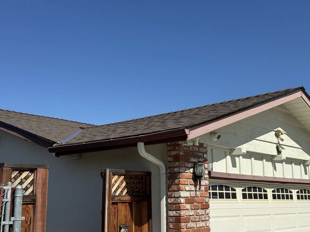 Slide of NR Roofing CA