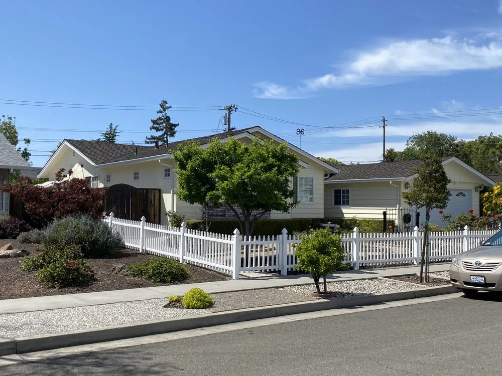 Slide of NR Roofing CA