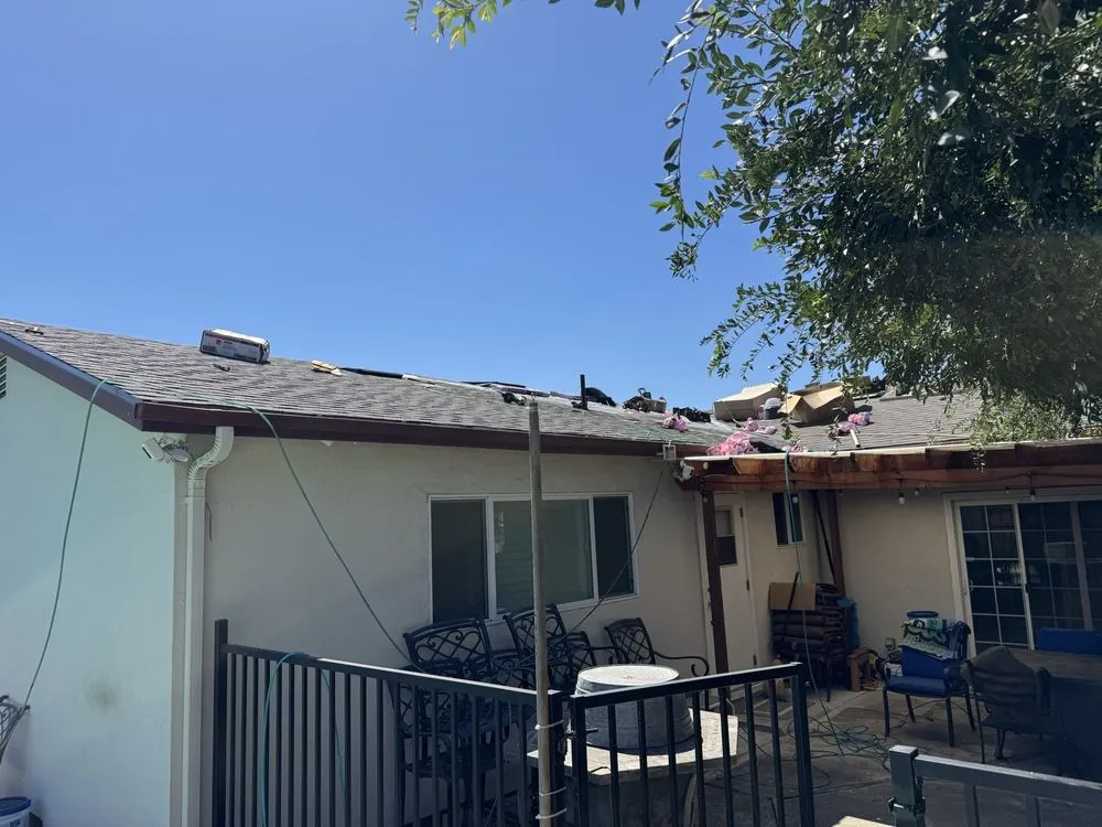 Slide of NR Roofing CA