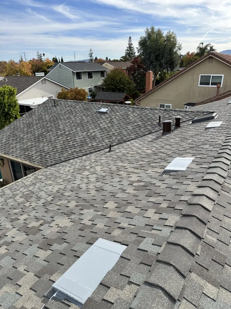 Slide of NR Roofing CA