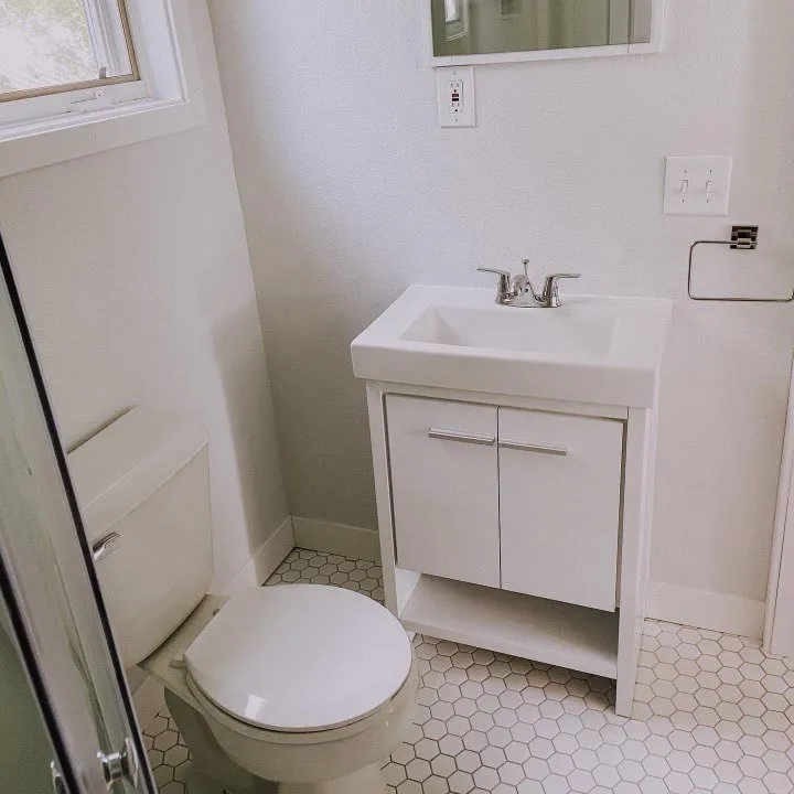 Slide of NRG Builders & Design