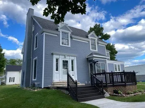 Slide of NRG Builders & Design