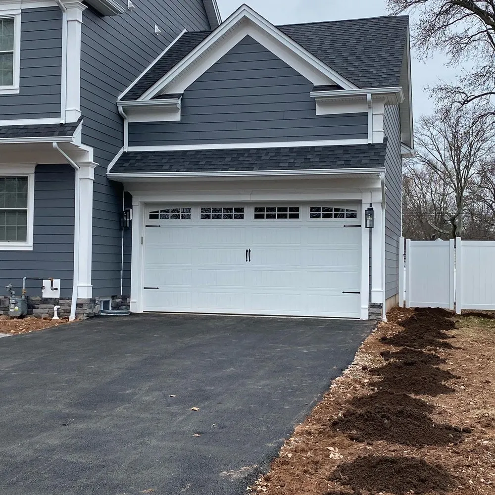 Slide of Nunez Home Improvement