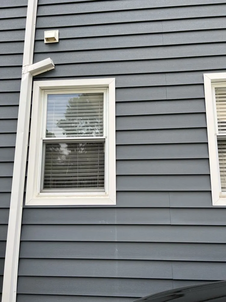 Slide of Nunez Home Improvement