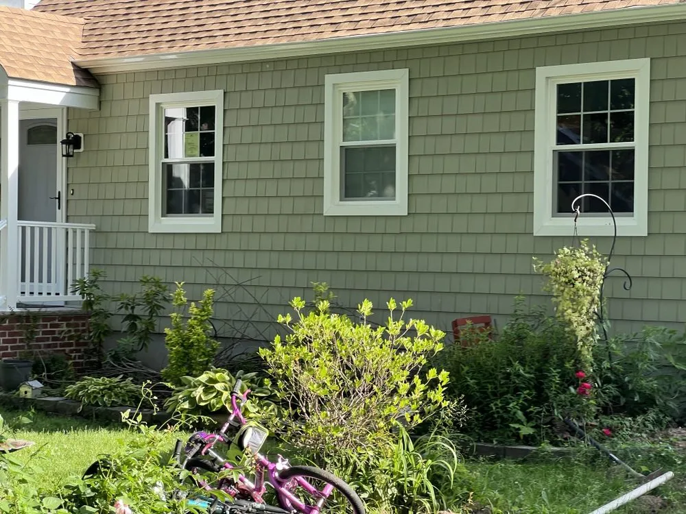 Slide of Nunez Home Improvement