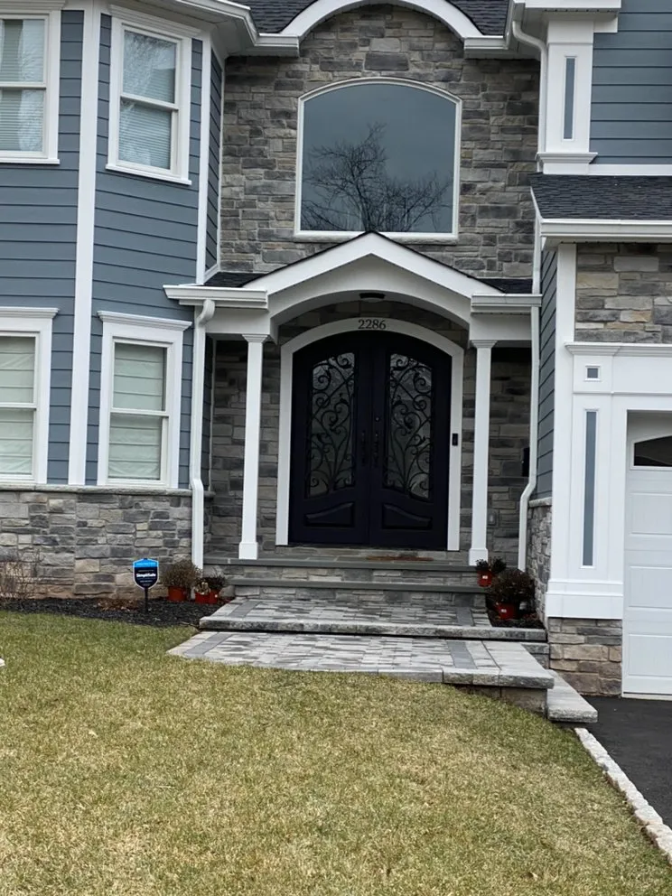 Slide of Nunez Home Improvement