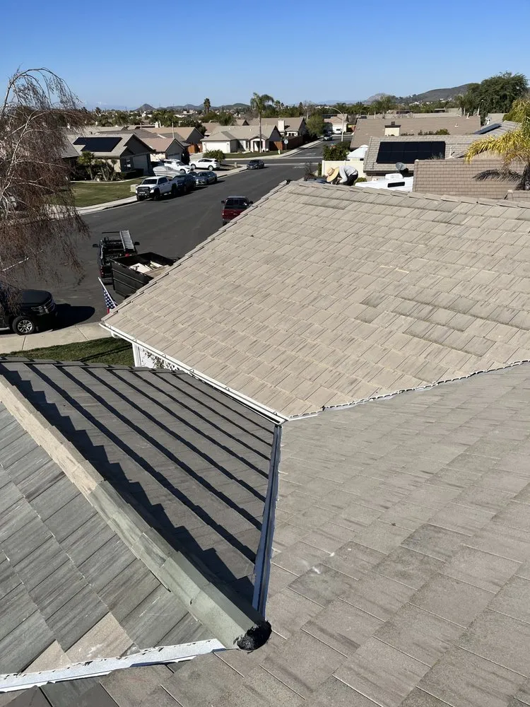 Slide of Nunez Roofing