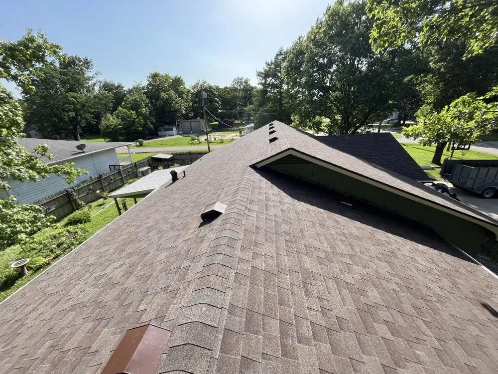 Slide of Nunez Roofing