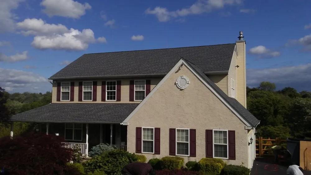 Slide of Nunzio Degrazio Roofing & Siding