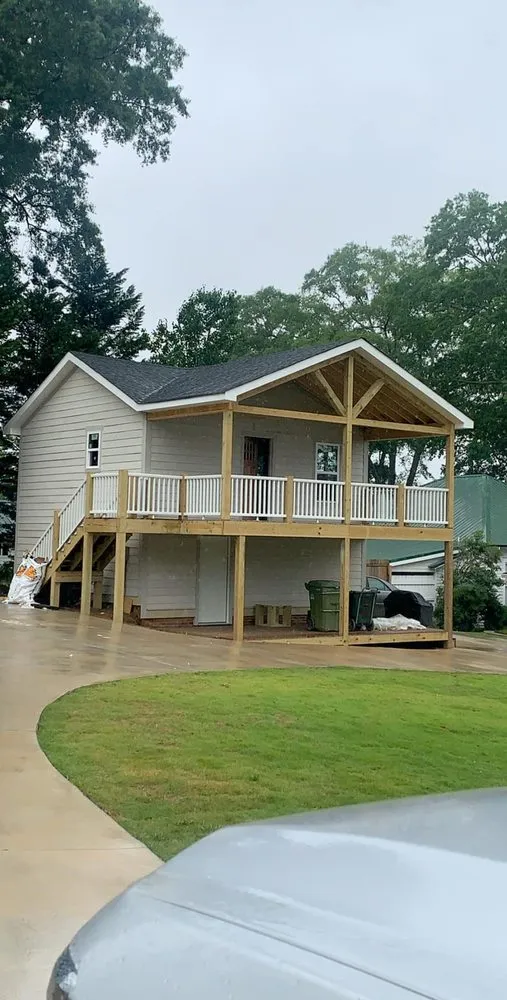 Expert roof leak repair for homes in Franklin, GA by Nutt Roofing & Siding