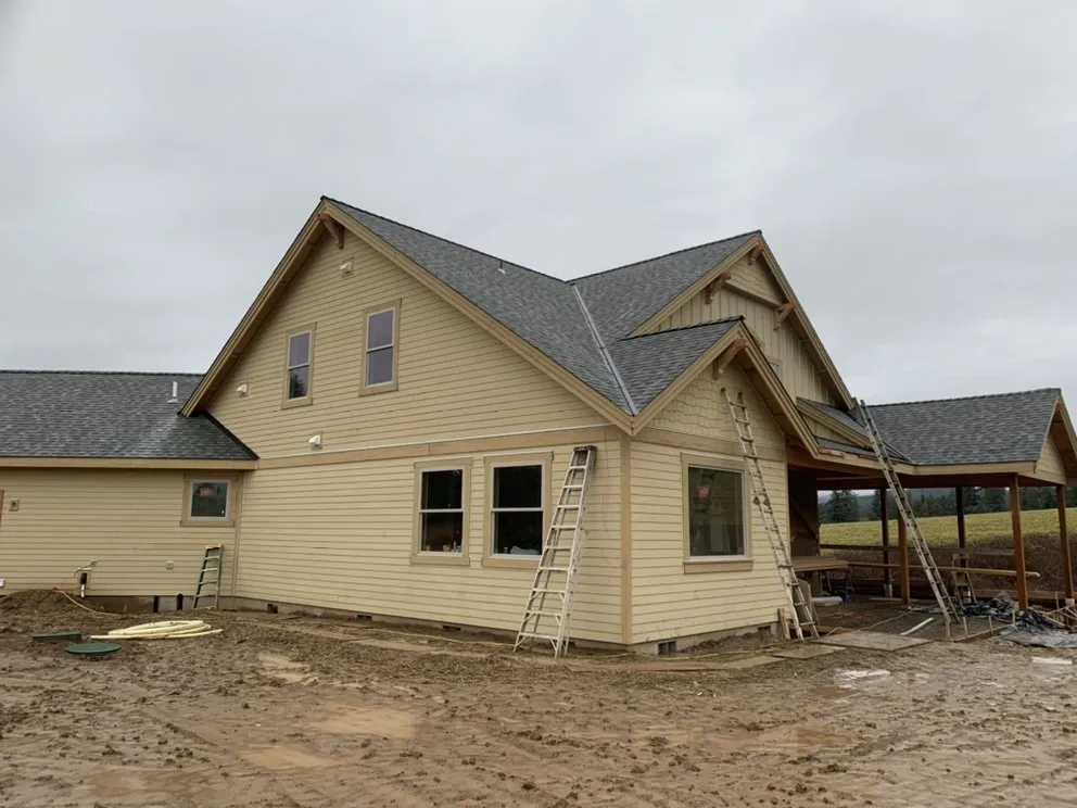 Slide of NW Cutting Edge Builders