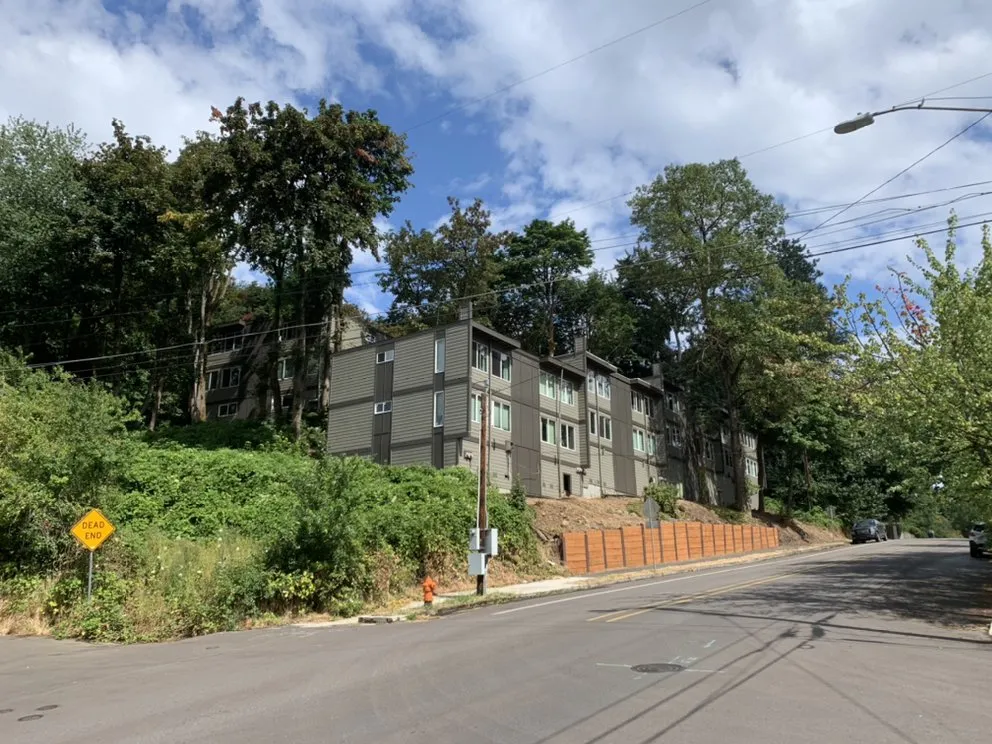 Slide of NW Cutting Edge Builders