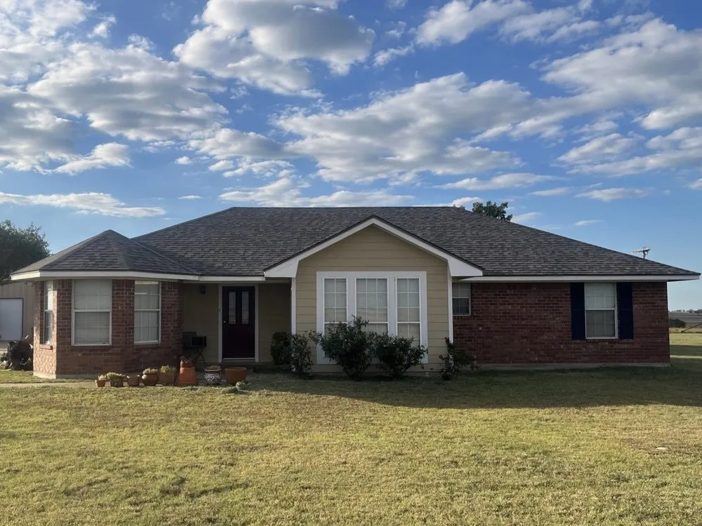 Slide of NxtLvl Roof