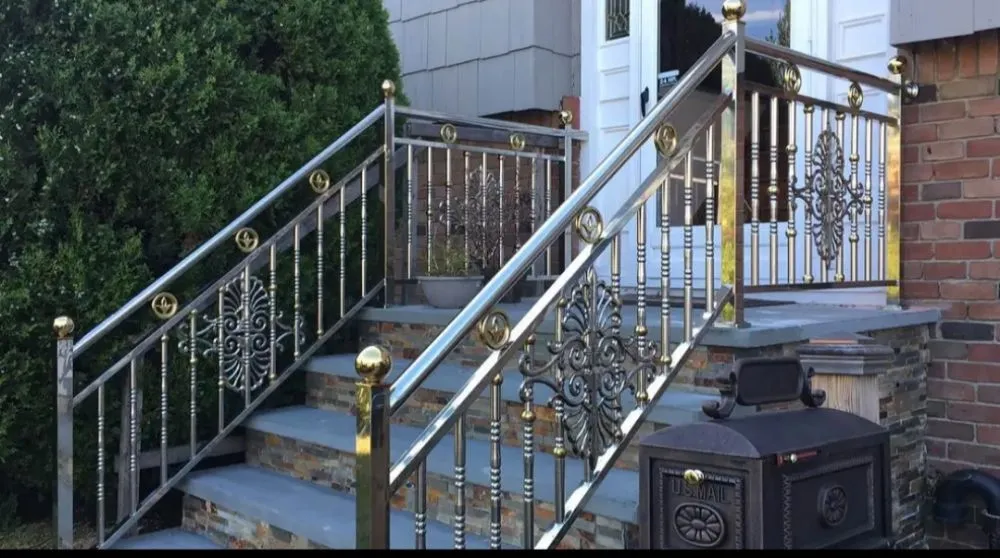 Slide of NYC Skyline Construction