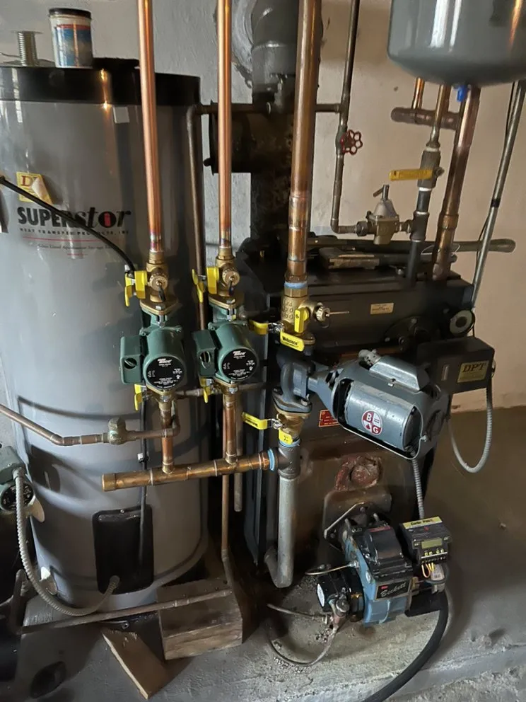 Slide of Nyconn Renovations