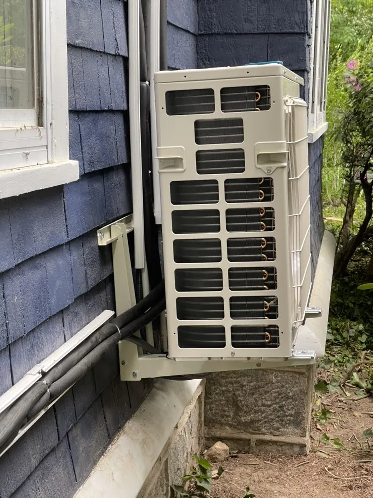 Slide of Nyconn Renovations