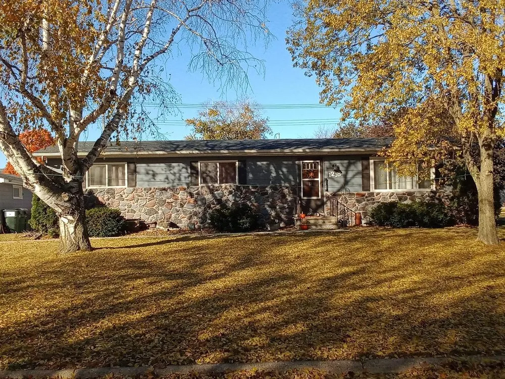 Slide of O C Exteriors & Construction