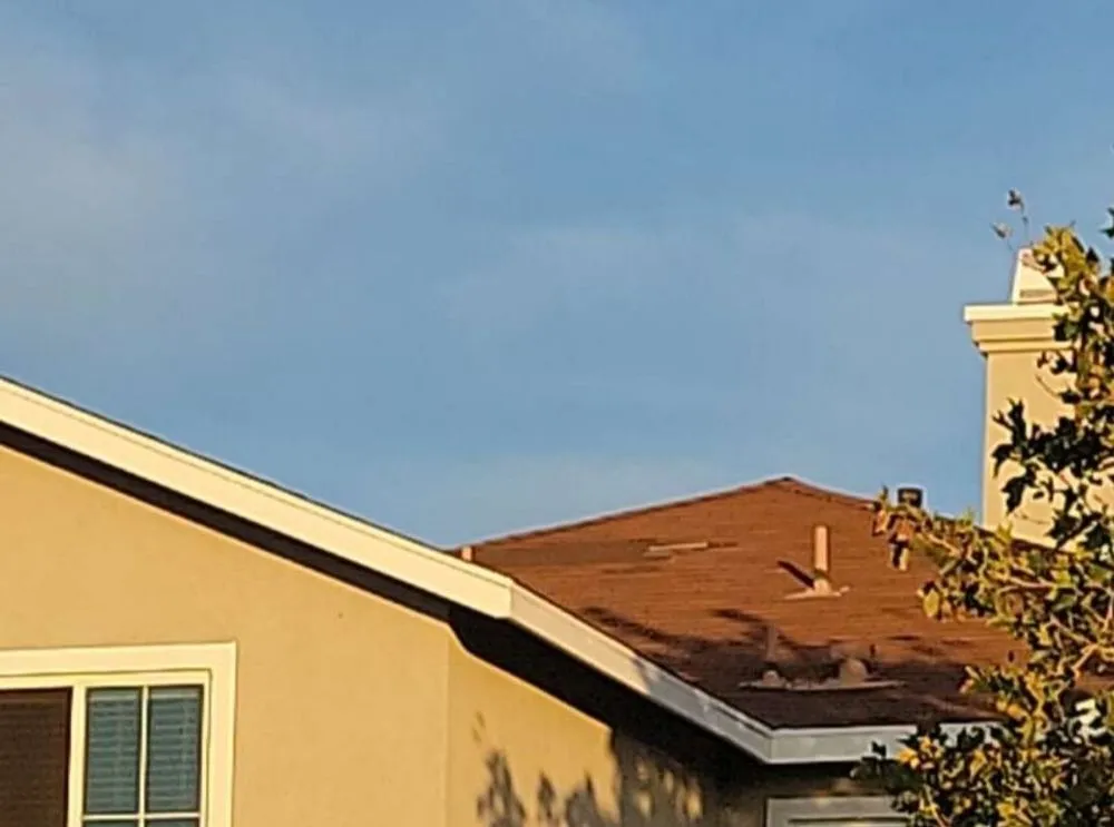 Slide of Oak Hills Roofing