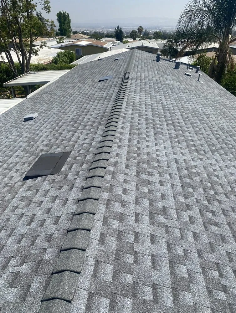 Slide of Oak Hills Roofing