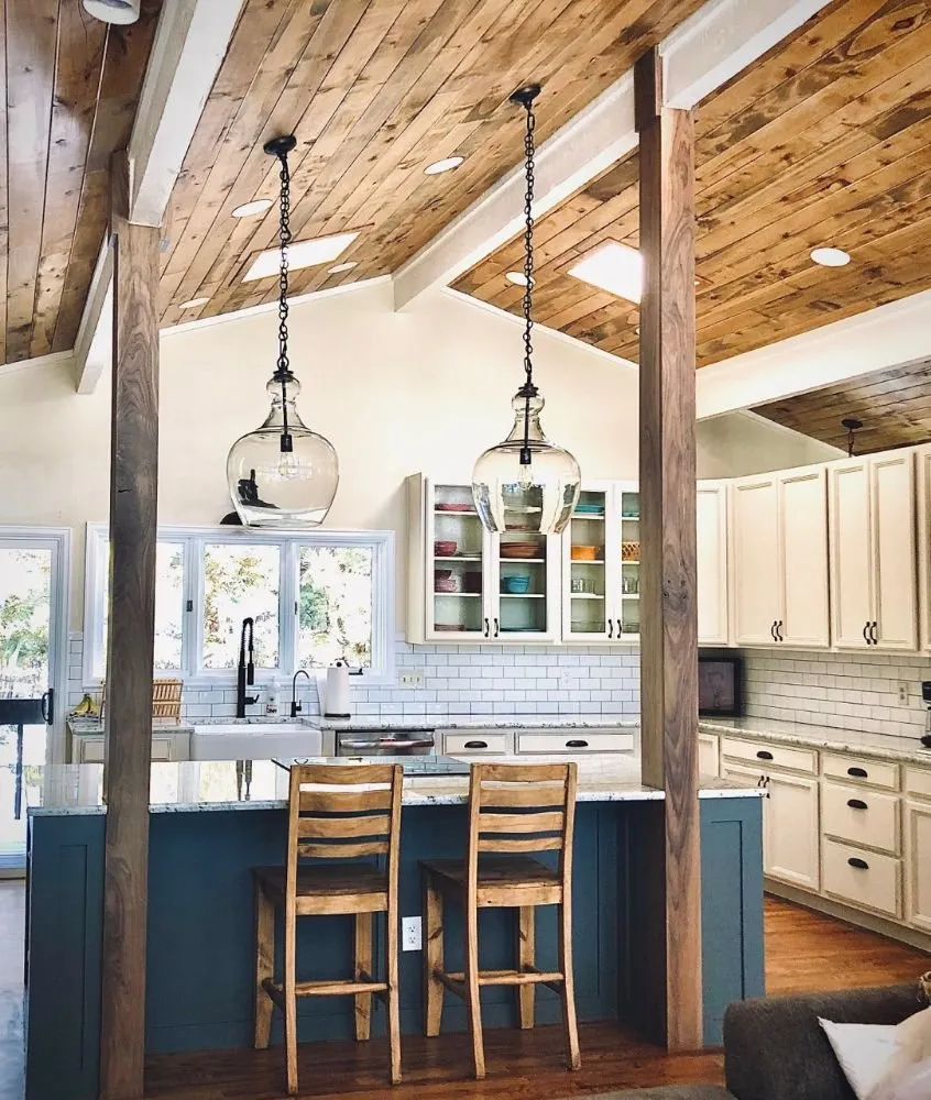 Slide of Oak Leaf Construction