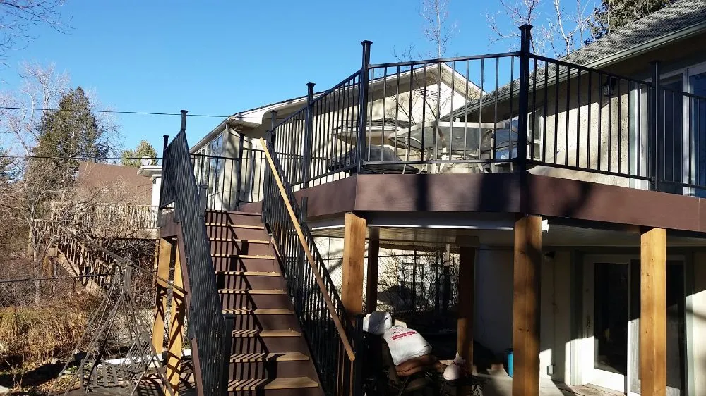 Slide of Oak Leaf Construction