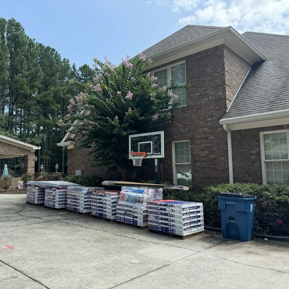 Slide of Oak Ridge Roofing